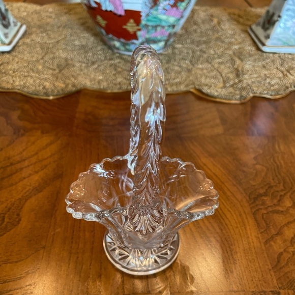 Vintage Duncan & Miller Clear Etched Crystal Cut Glass Brides Basket, Scalloped - Picture 2 of 8